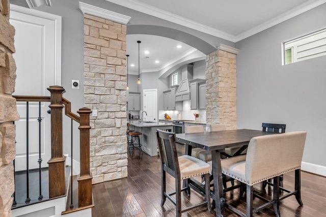 1219 W 25th Street B, Houston, TX 77008