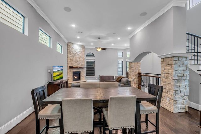 1219 W 25th Street B, Houston, TX 77008
