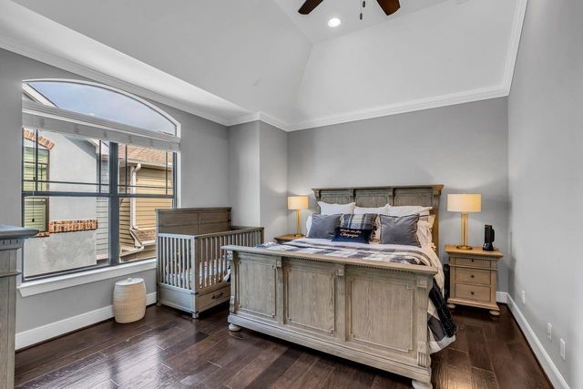 1219 W 25th Street B, Houston, TX 77008