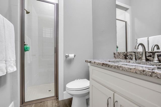1219 W 25th Street B, Houston, TX 77008