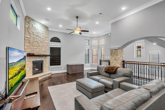 1219 W 25th Street B, Houston, TX 77008