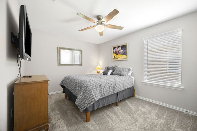 905 Rough Hollow Drive, Mckinney, TX 75071