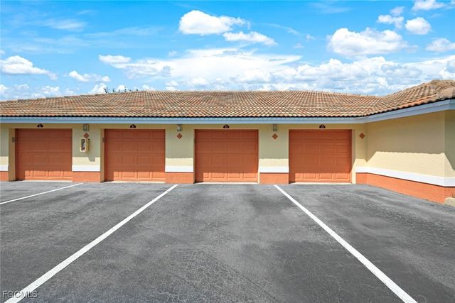 6300 Aragon WAY 101, Fort Myers, FL 33966