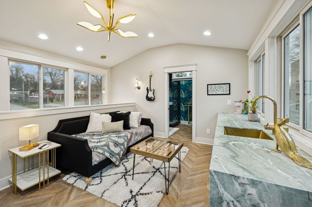 600B Fatherland St, Nashville, TN 37206