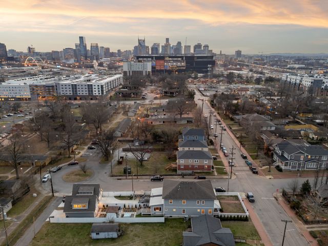 600B Fatherland St, Nashville, TN 37206
