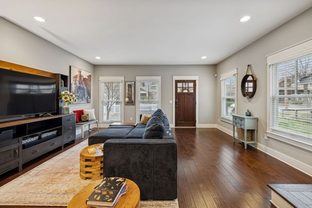 600B Fatherland St, Nashville, TN 37206
