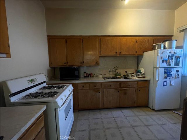 638 Millbury, La Puente, CA 91746