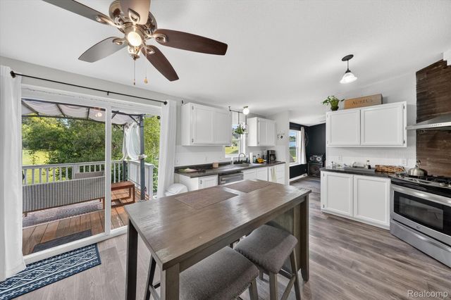 2700 Shimmons Road 120, Auburn Hills, MI 48326