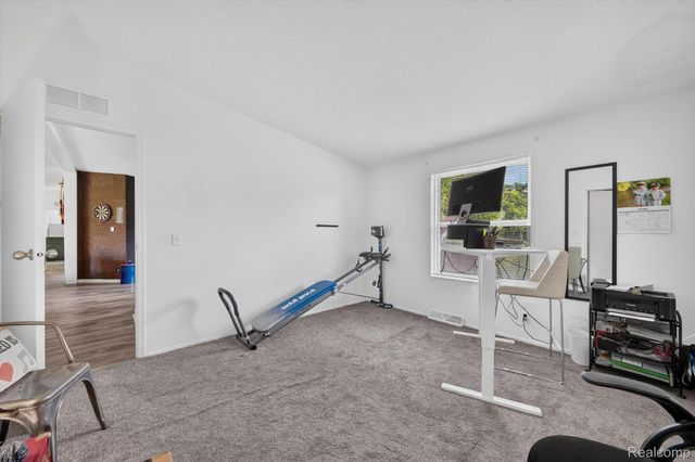 2700 Shimmons Road 120, Auburn Hills, MI 48326