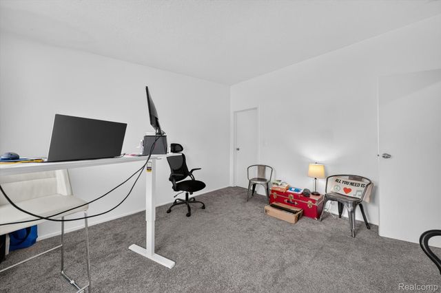 2700 Shimmons Road 120, Auburn Hills, MI 48326