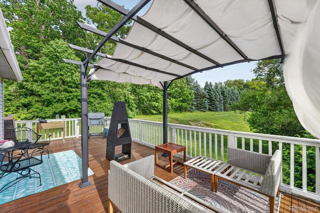 2700 Shimmons Road 120, Auburn Hills, MI 48326