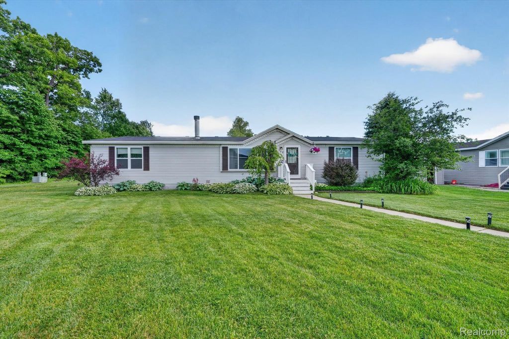 2700 Shimmons Road 120, Auburn Hills, MI 48326