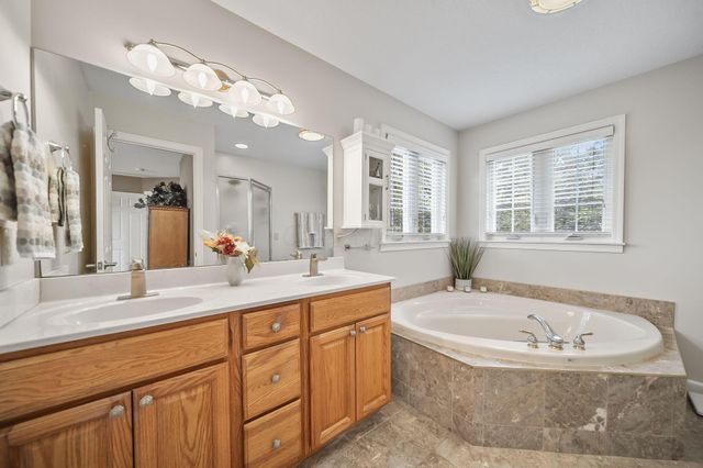 1506 Eagle Pass Drive, Marion, OH 43302