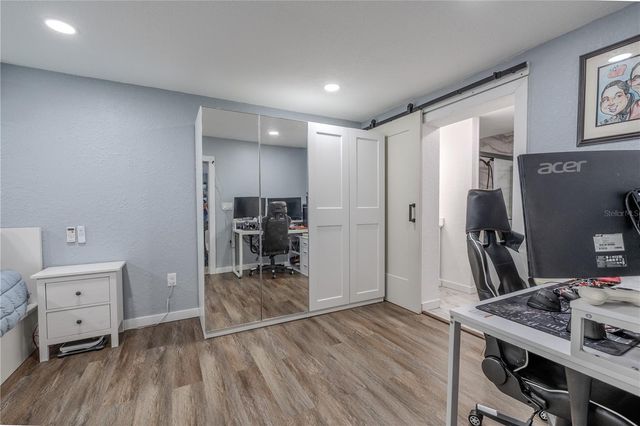 4210 E SANDALWOOD CIRCLE S, Tampa, FL 33617