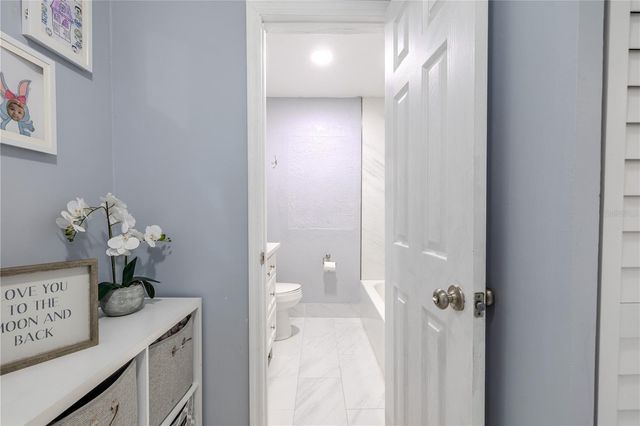 4210 E SANDALWOOD CIRCLE S, Tampa, FL 33617