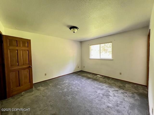 4301 E Foxtrot Avenue, Wasilla, AK 99654