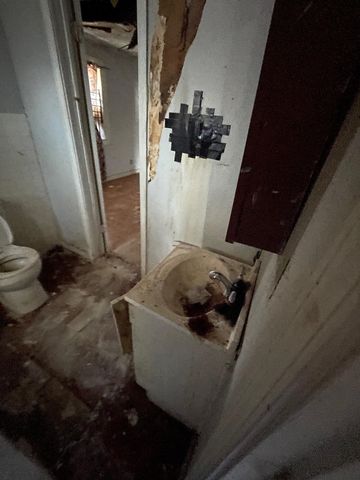 1461 E WALDORF AVE, Memphis, TN 38106