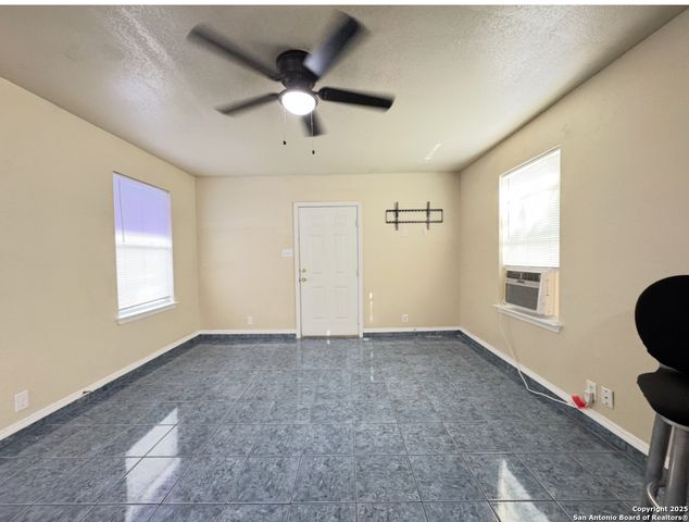 14424 Higgins Rd, San Antonio, TX 78217