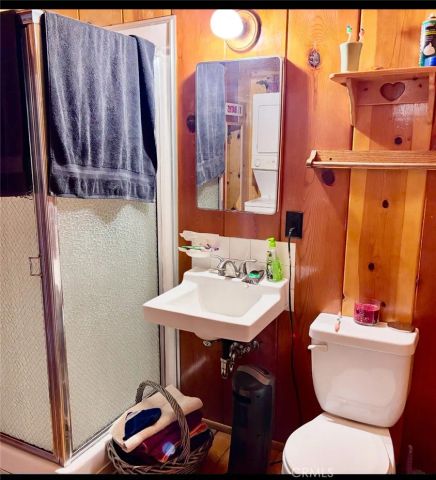 1825 Thrush, Wrightwood, CA 92397