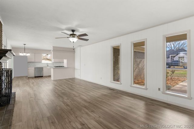 12838 S 121st East Avenue, Broken Arrow, OK 74011