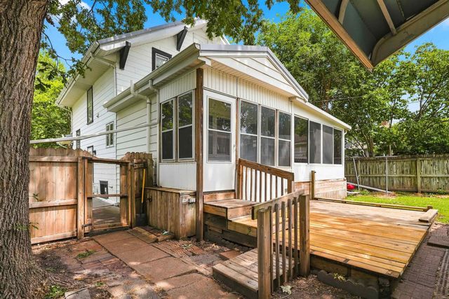 733 Home Park Boulevard, Waterloo, IA 50701