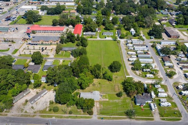 509 Henning Drive, Sulphur, LA 70663
