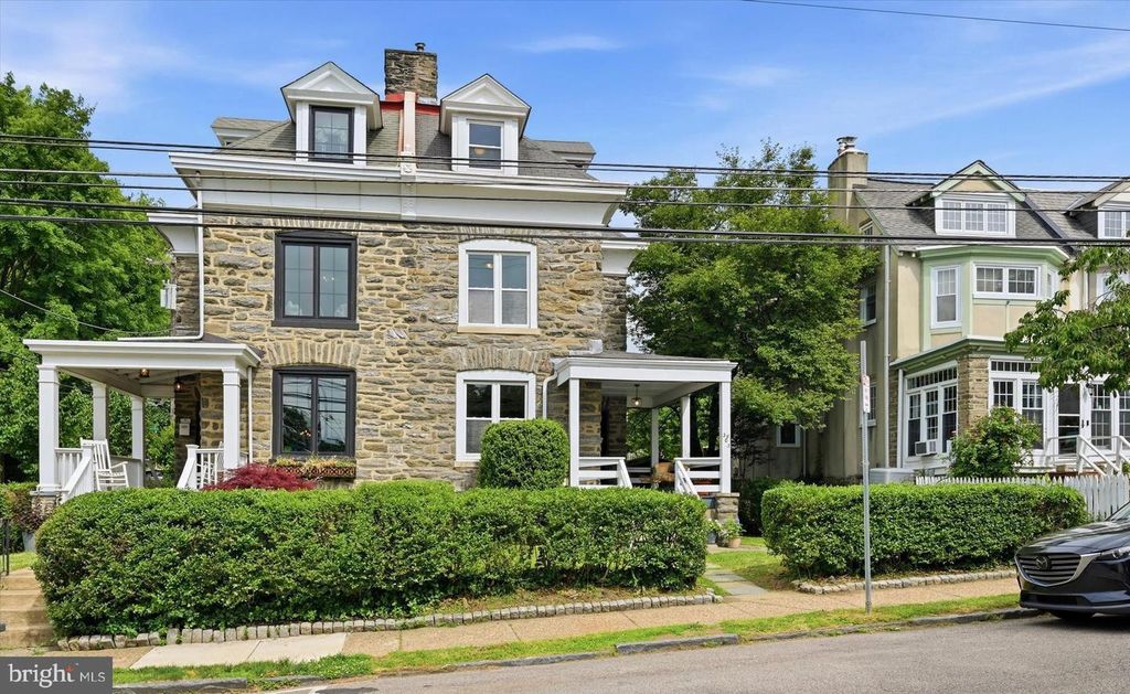 303 E GRAVERS LN, Philadelphia, PA 19118