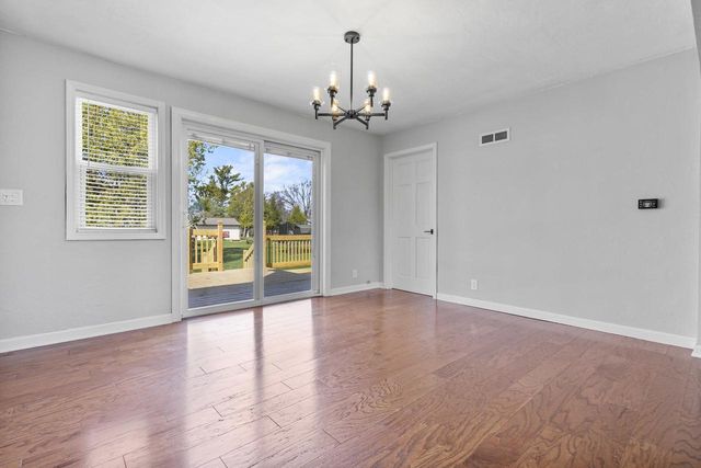 311 E CEDAR STREET, Pulaski, WI 54162