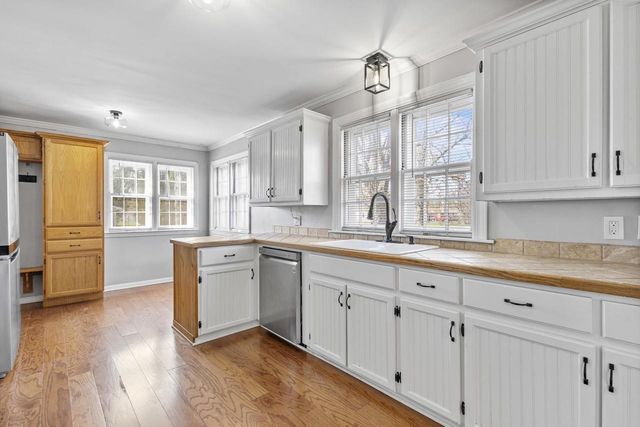 311 E CEDAR STREET, Pulaski, WI 54162