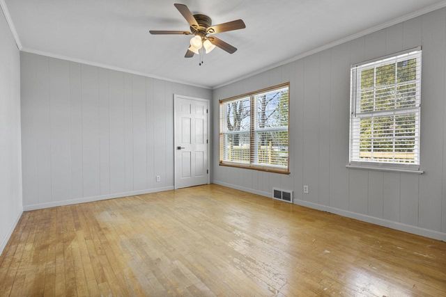 311 E CEDAR STREET, Pulaski, WI 54162