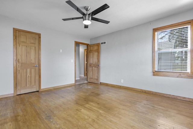 311 E CEDAR STREET, Pulaski, WI 54162
