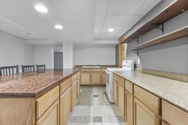 311 E CEDAR STREET, Pulaski, WI 54162