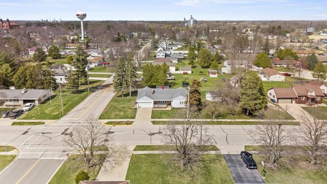 311 E CEDAR STREET, Pulaski, WI 54162