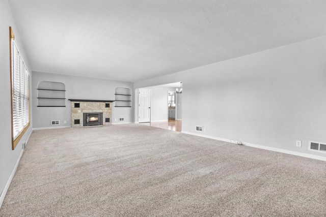 311 E CEDAR STREET, Pulaski, WI 54162