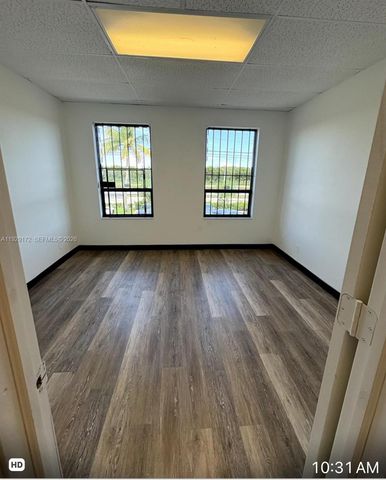2001 N Dixie Hwy 4 4, Pompano Beach, FL 33060