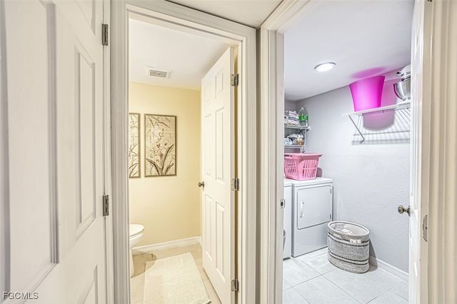 1444 Park Shore CIR 3, Fort Myers, FL 33901