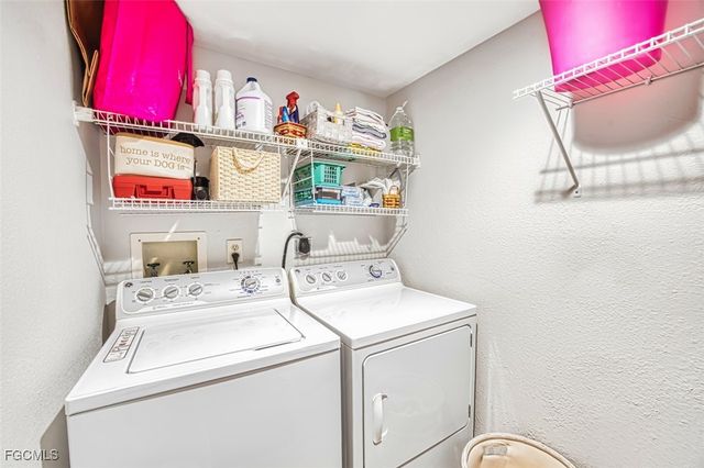 1444 Park Shore CIR 3, Fort Myers, FL 33901