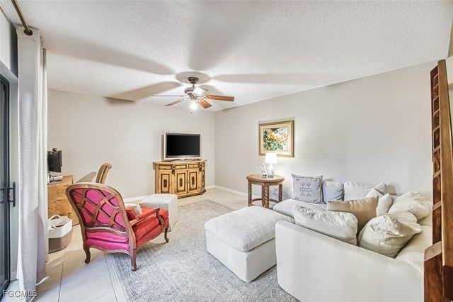 1444 Park Shore CIR 3, Fort Myers, FL 33901