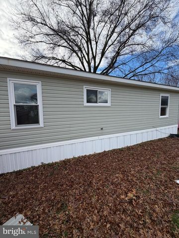 887 ASPEN AVE, Spring City, PA 19475