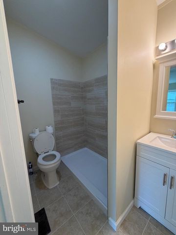 887 ASPEN AVE, Spring City, PA 19475