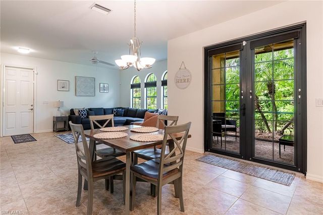 9077 CAPISTRANO ST N 4702, Naples, FL 34113