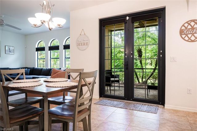 9077 CAPISTRANO ST N 4702, Naples, FL 34113