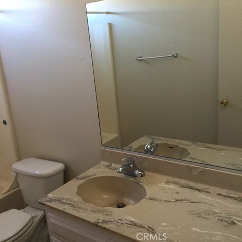 13237 Mohawk Road, Apple Valley, CA 92308