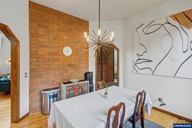 586 Welcome Wy SE, Salem, OR 97302