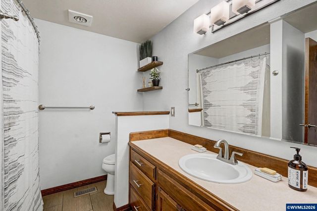 586 Welcome Wy SE, Salem, OR 97302