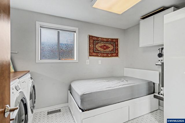 586 Welcome Wy SE, Salem, OR 97302