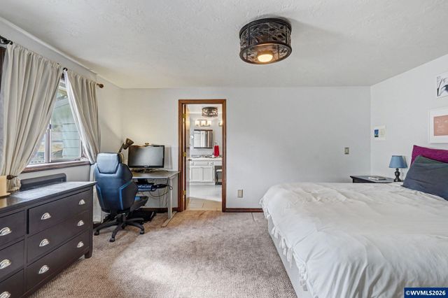 586 Welcome Wy SE, Salem, OR 97302