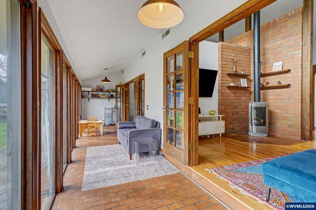 586 Welcome Wy SE, Salem, OR 97302