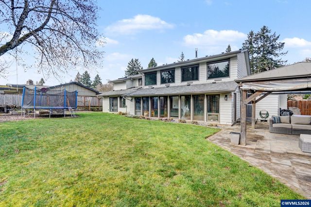 586 Welcome Wy SE, Salem, OR 97302