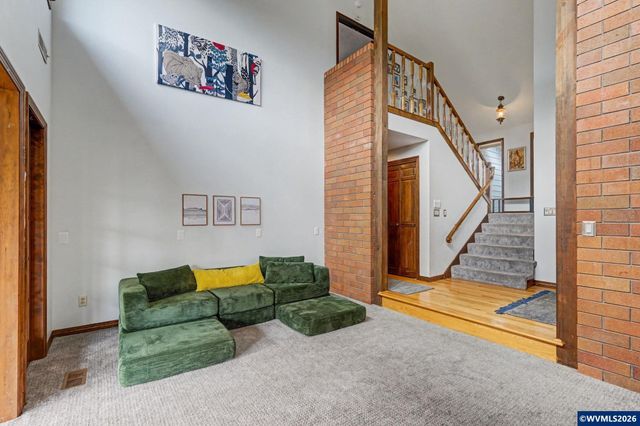 586 Welcome Wy SE, Salem, OR 97302